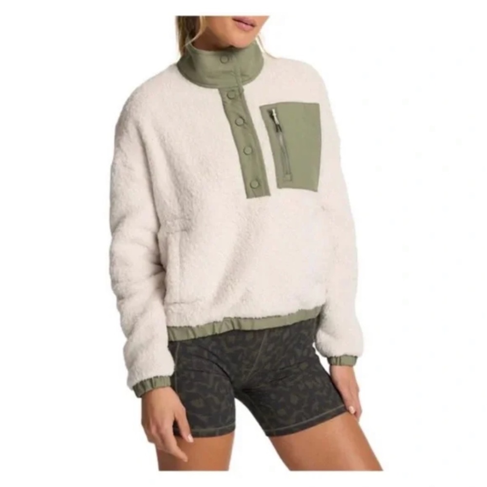 Vuori Cozy Sherpa Popover Fleece